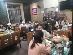 大堂-昱龙大盆牛蛙馆(三兴街总店)