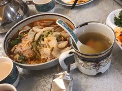 -汗腾格里·风味餐厅(新疆驻京办店)