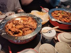 鸡翅煲-胖哥俩肉蟹煲(济南世茂国际广场店)