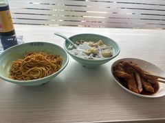 -潘国仙耳光馄饨(黄家阙路店)