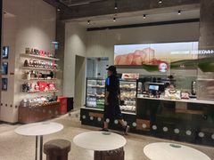 -星巴克(武康路店)
