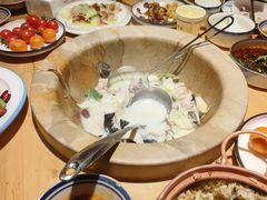 -滇香肴·云南菜蒸汽石锅鱼(云南北路店)