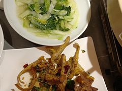 -新天明砂锅鱼头煲