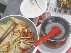-孔一凡·手工饺子(时尚明苑店)