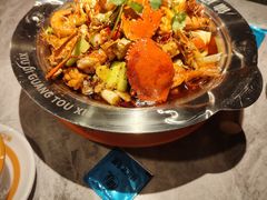 -休记光头香辣蟹干锅店(衣冠庙店)