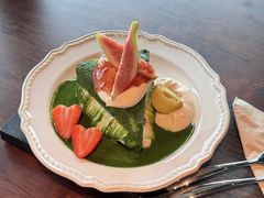 -luutosa  cafe & tea 鹿兔山