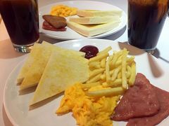 -潮庭港式茶餐厅·熊仔奶茶(同济广场店)
