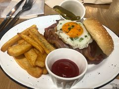 -HELLO 27 意面·沙拉·帕尼尼