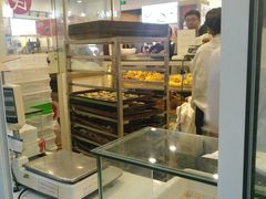 面包甜点陈列柜-上海哈尔滨食品厂(汇联商厦店)