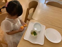 -蒙蒙狮蒙台梭利儿童之家