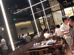 大堂-捞王锅物料理(上海世茂广场店)