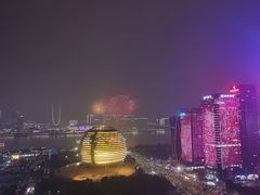 -钱江新城灯光秀