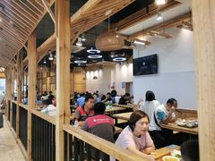 大堂-荣华基·现炒快餐(肇嘉浜路店)