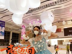 -冰纷万象滑冰场(沈阳万象城店)