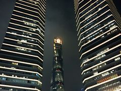 -陆家嘴空中步行连廊