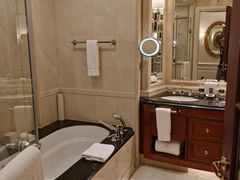 -广州富力丽思卡尔顿酒店