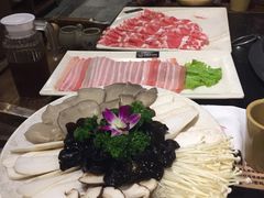 -唇辣号重庆老火锅(燕郊鑫乐汇店)