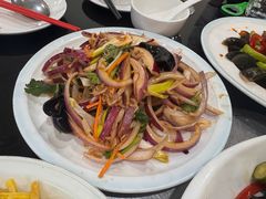 -洁神饭庄·海鲜·青岛菜·30年老字号(五四广场店)