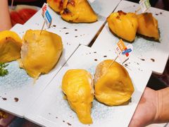 -领鲜活海鲜榴莲自助火锅(东门店)