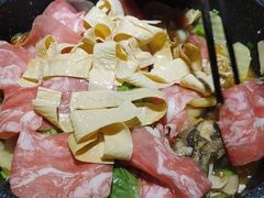 -小小河边鱼(天润城店)