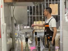 -易毛特色牛肉面(解放碑步行街店)