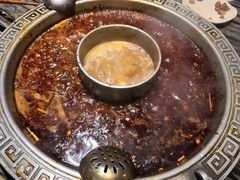 -杨肥肠火锅大排档(火车站花园店)