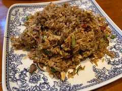 酸菜牛肉蛋炒饭-杨裕兴(岳麓山店)