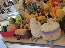 -鹰巢鹰趣·Jellycat LIV Heart丽芙之心·棉花娃娃亲子(亮马桥店)