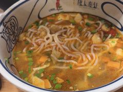 -陇上秦轩西安biangbiang面(朝龙汇店)