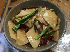 油鸡枞炒饵块-醉云喃