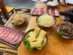 -黔三一夺夺粉酸汤火锅(百信店)