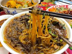 -闯关东东北农家菜(崂山石老人店)