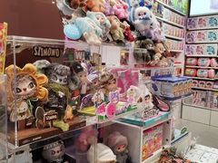 -名创优品(海珠乐峰广场店)