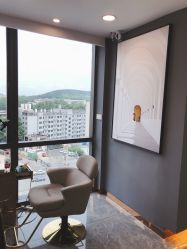 -V+SALON造型