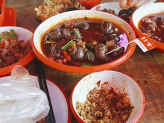 -老闵田螺馆·南昌特色小炒(梦时代店)