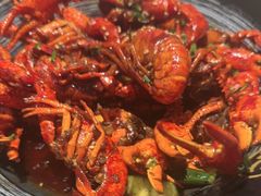 -肥肥虾庄·金牌油焖大虾(杨园滨江时代walk店)