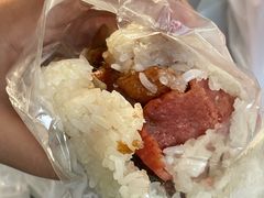 特色综合味饭团-秋英饭团(大庙新村店)