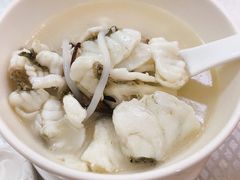 过桥鱼片汤-寻味顺德·南记酒家·传统顺德菜·鱼生(广源路店)