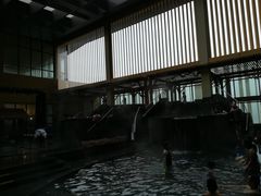 -嘉佑温泉水世界