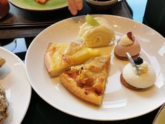 -唐拉雅秀酒店-西锦汇空中BBQ·思创餐厅