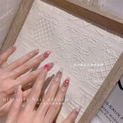 -米小兔美甲美睫