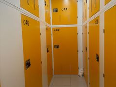 -安东易迷你自助仓储寄存仓库(草桥店)
