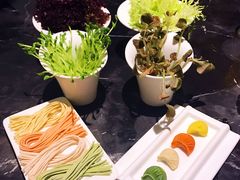 -半岛翡丽海鲜自助餐厅(观风亭店)
