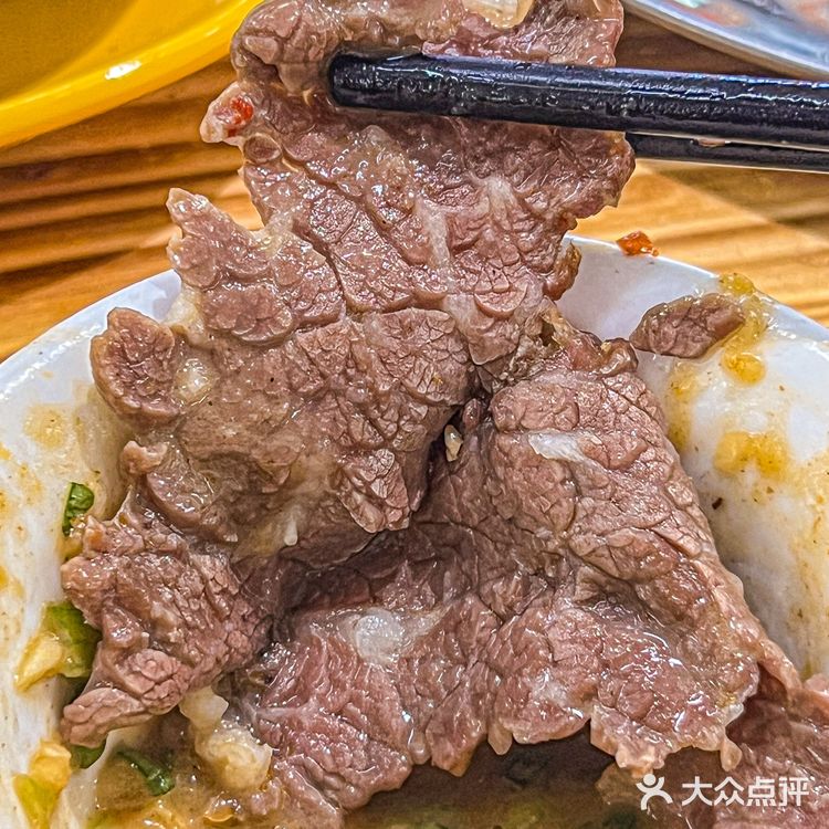 冬日温暖新姿食 | 排队也要吃的海鲜自助火锅！！