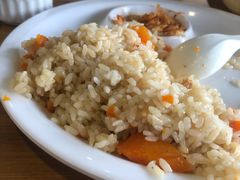 手抓饭-新疆伏拉沃餐厅(白龙南路店)