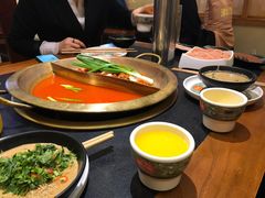 -沸炉重庆老火锅(军事博物馆店)