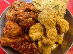 -BHC炸鸡(明洞总店)