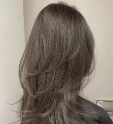 -+奈造型设计