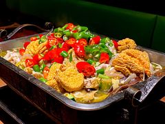 -后街佬·炭火鲜鱼杂(33小镇店)