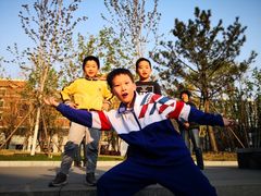 -悦动体能篮球羽毛球网球(三里河店)